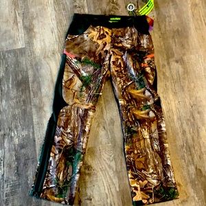 Under armor camo pants for outdoors